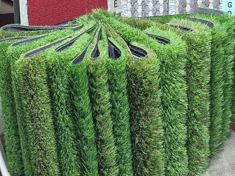 Çim Halı Uygulaması: Adım Adım Profesyonel Rehber