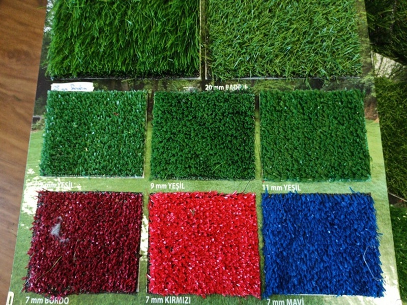 Mavi yapay çim - doğal görünümlü canlı renk mavi yapay çim halı, dekorasyon iç mekan dış mekan kullanım İstanbul